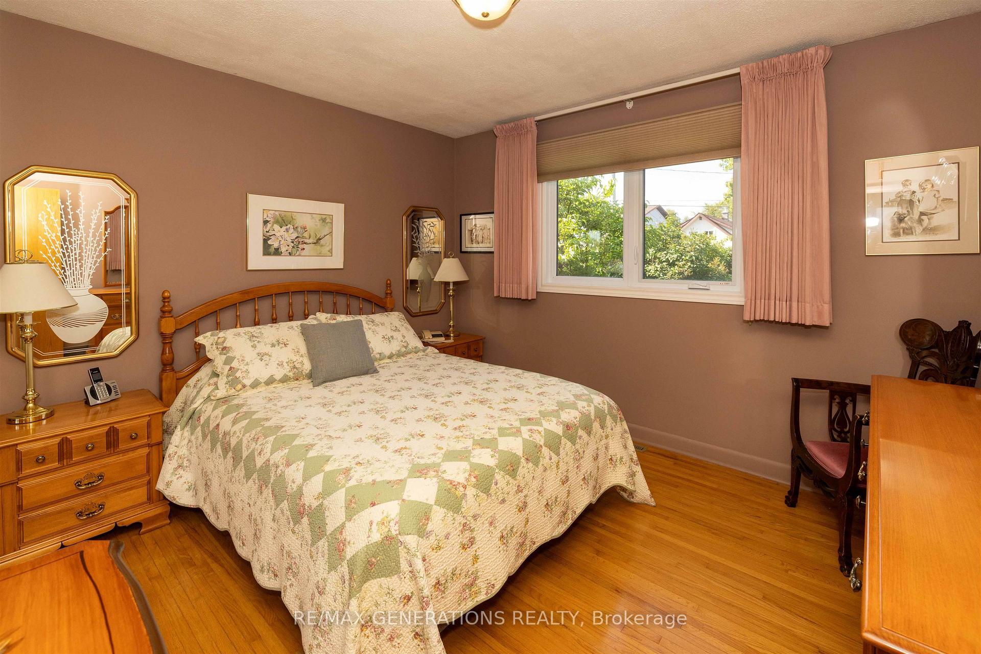 Photo 10 of 53 Melvin Avenue, Thunder Bay, Shuniah — HOMEH