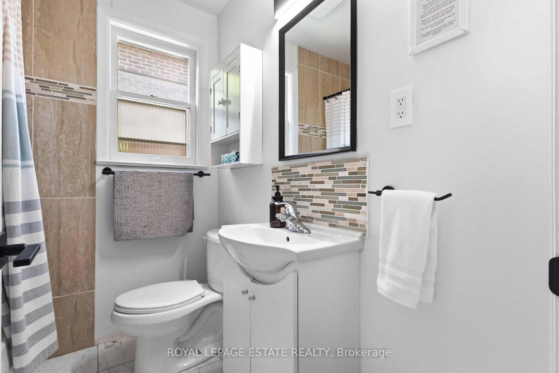 Photo 19 of 182 Coleman Avenue, Toronto, East End-Danforth — HOMEH