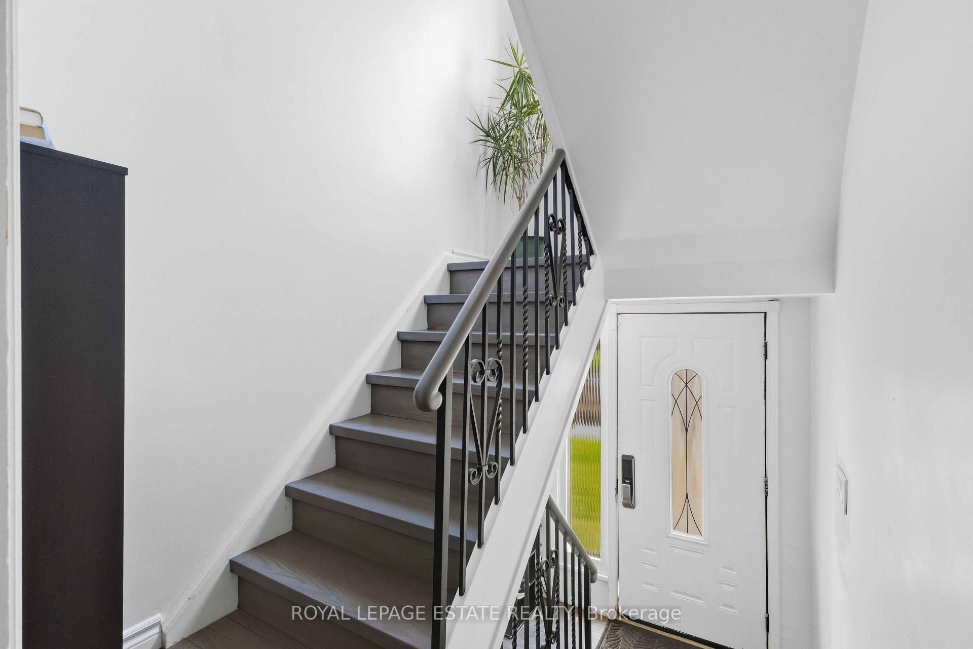 Photo 20 of 182 Coleman Avenue, Toronto, East End-Danforth — HOMEH