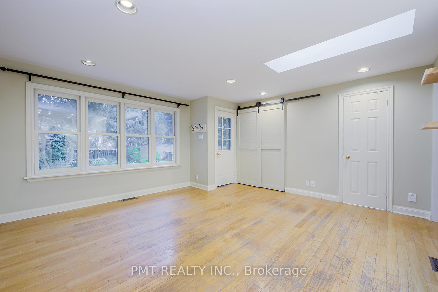 Photo 16 of 47 Herbert Avenue, Toronto, The Beaches — HOMEH