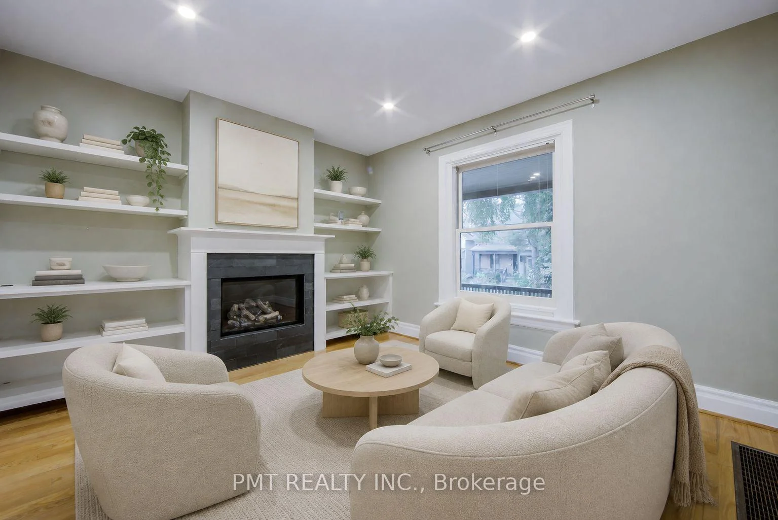 Photo 3 of 47 Herbert Avenue, Toronto, The Beaches — HOMEH