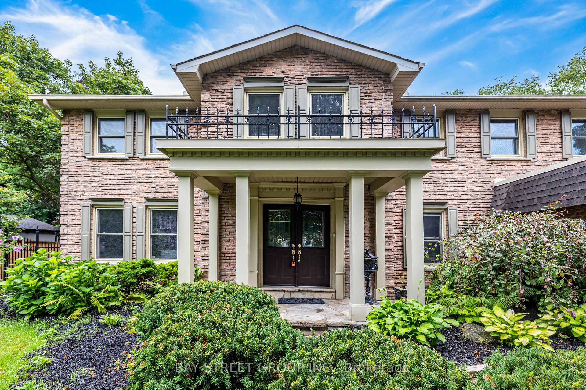 Photo 7 of 244 Colchester Drive, Oakville, Morrison — HOMEH