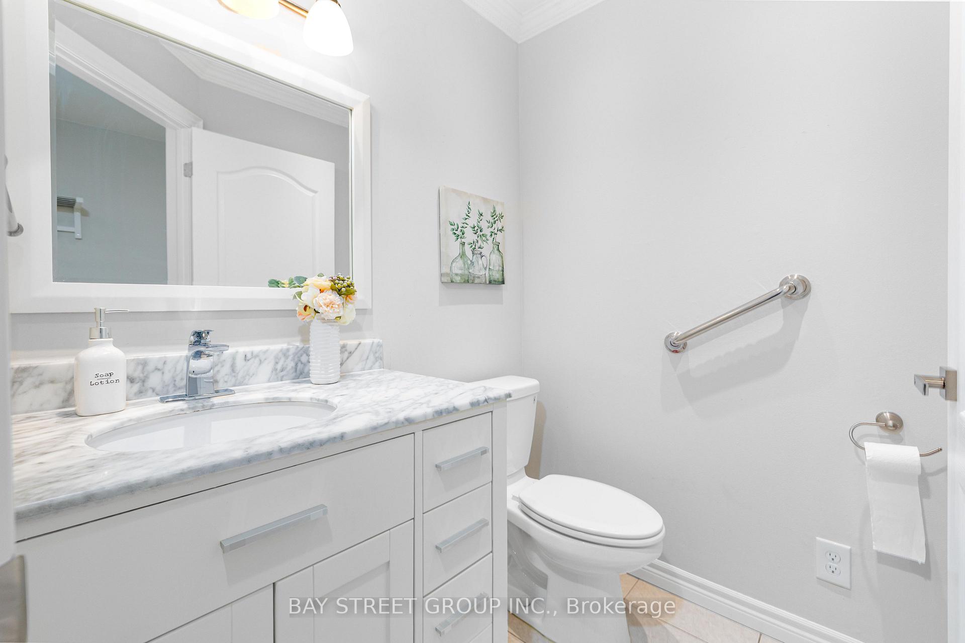 Photo 37 of 244 Colchester Drive, Oakville, Morrison — HOMEH
