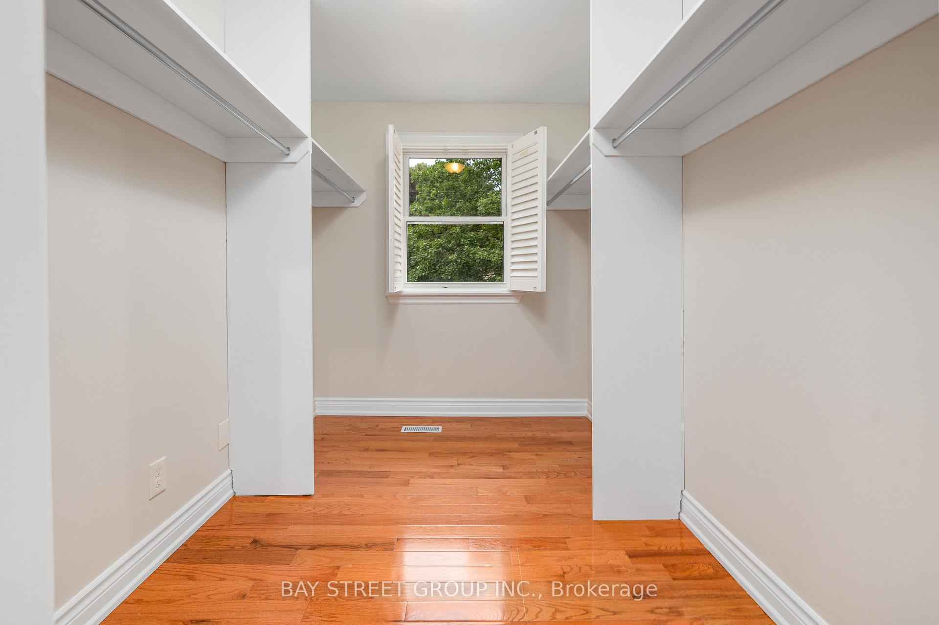 Photo 40 of 244 Colchester Drive, Oakville, Morrison — HOMEH