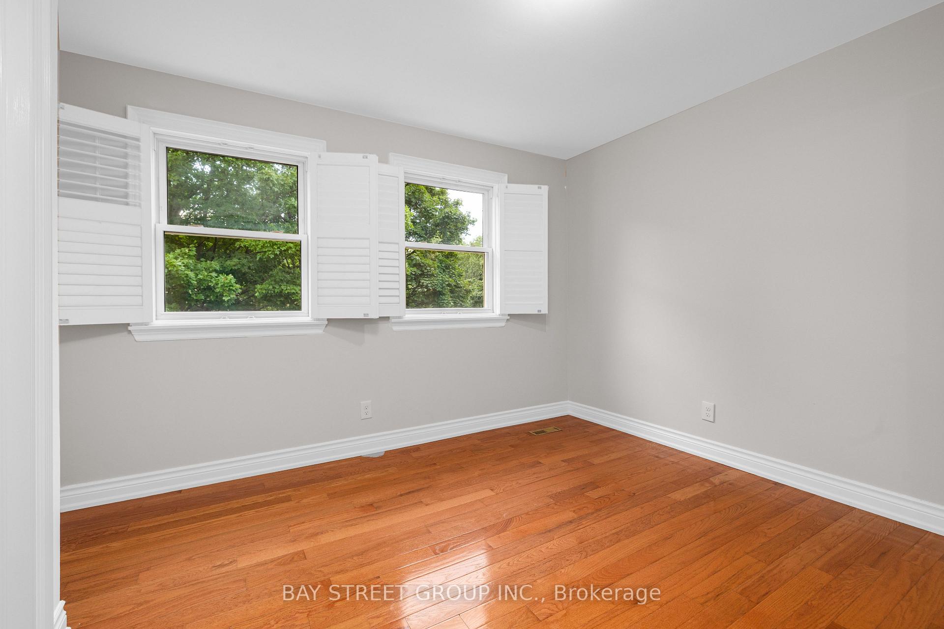 Photo 52 of 244 Colchester Drive, Oakville, Morrison — HOMEH
