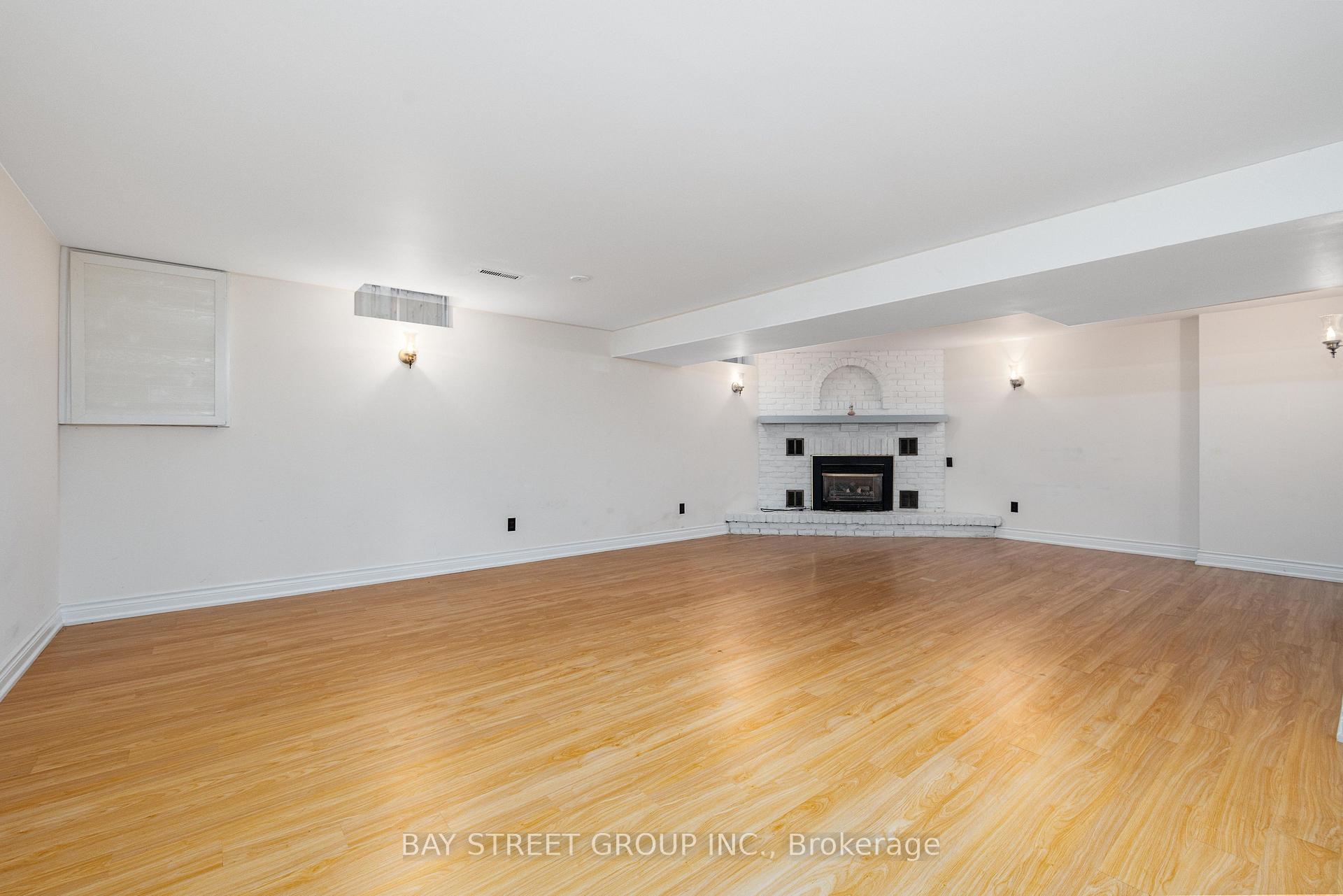 Photo 57 of 244 Colchester Drive, Oakville, Morrison — HOMEH