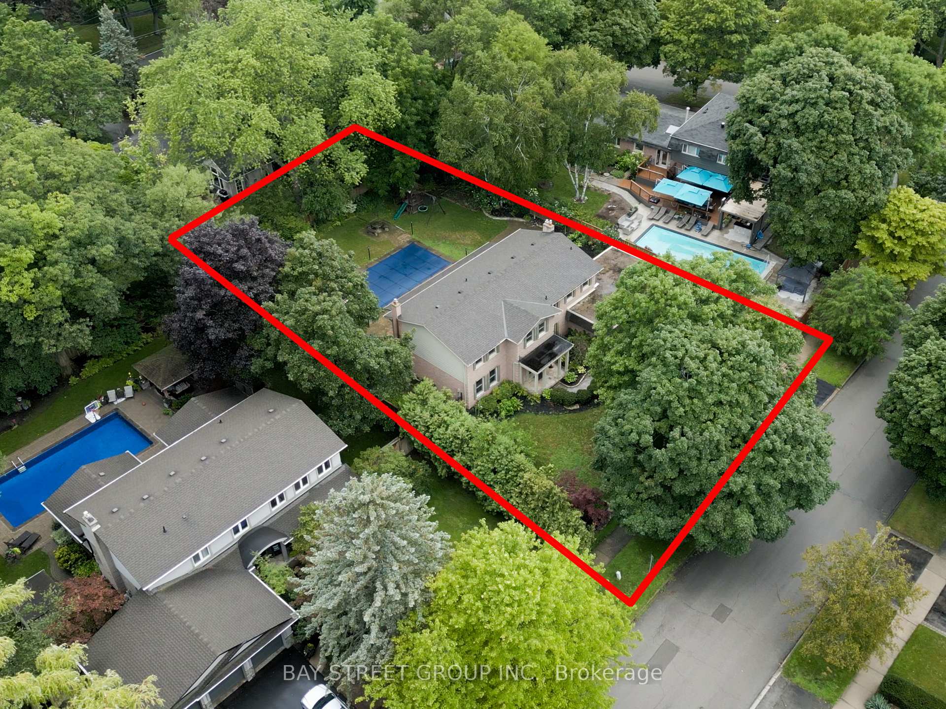 Photo 73 of 244 Colchester Drive, Oakville, Morrison — HOMEH