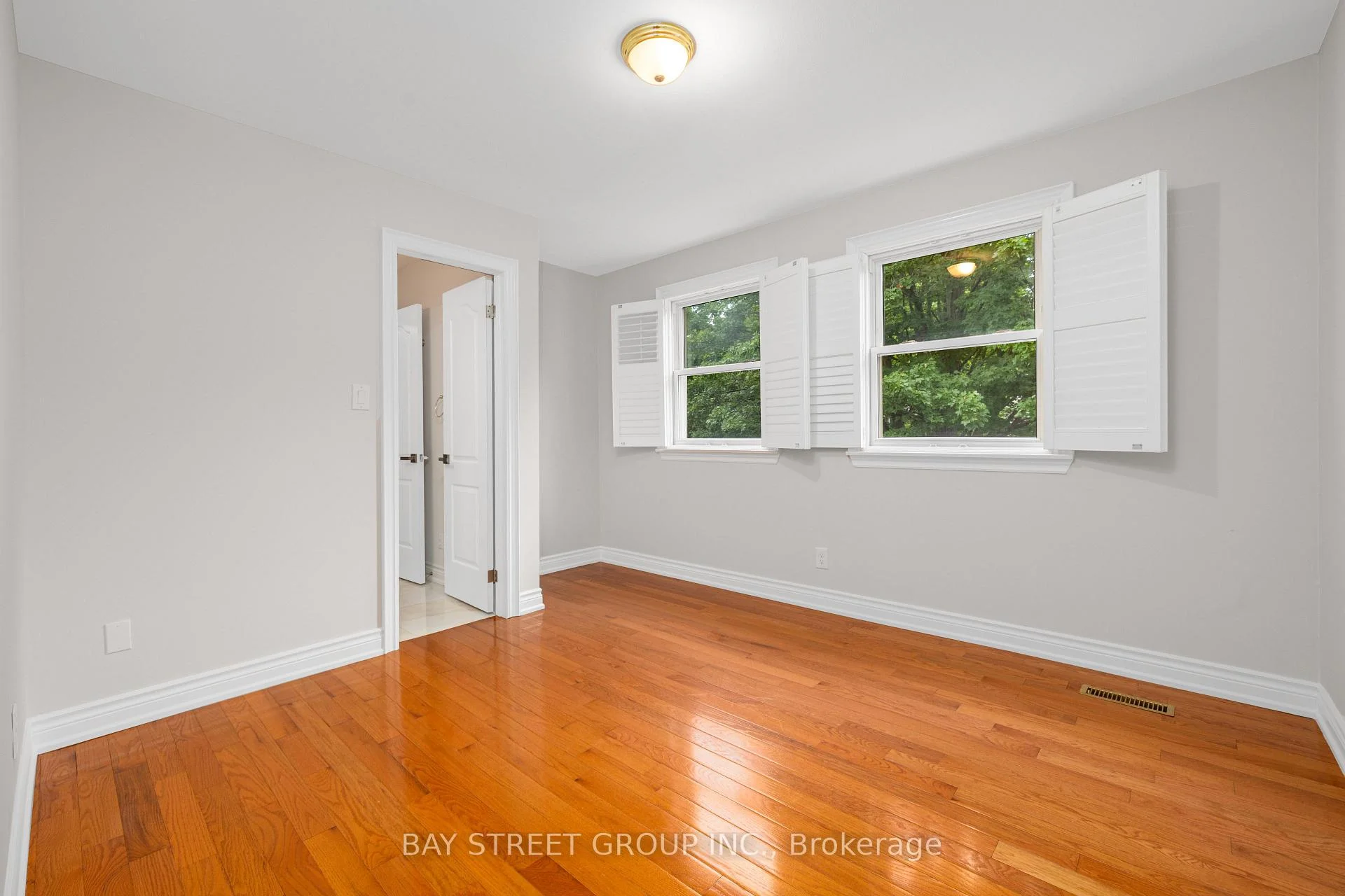 Photo 60 of 244 Colchester Drive, Oakville, Morrison — HOMEH