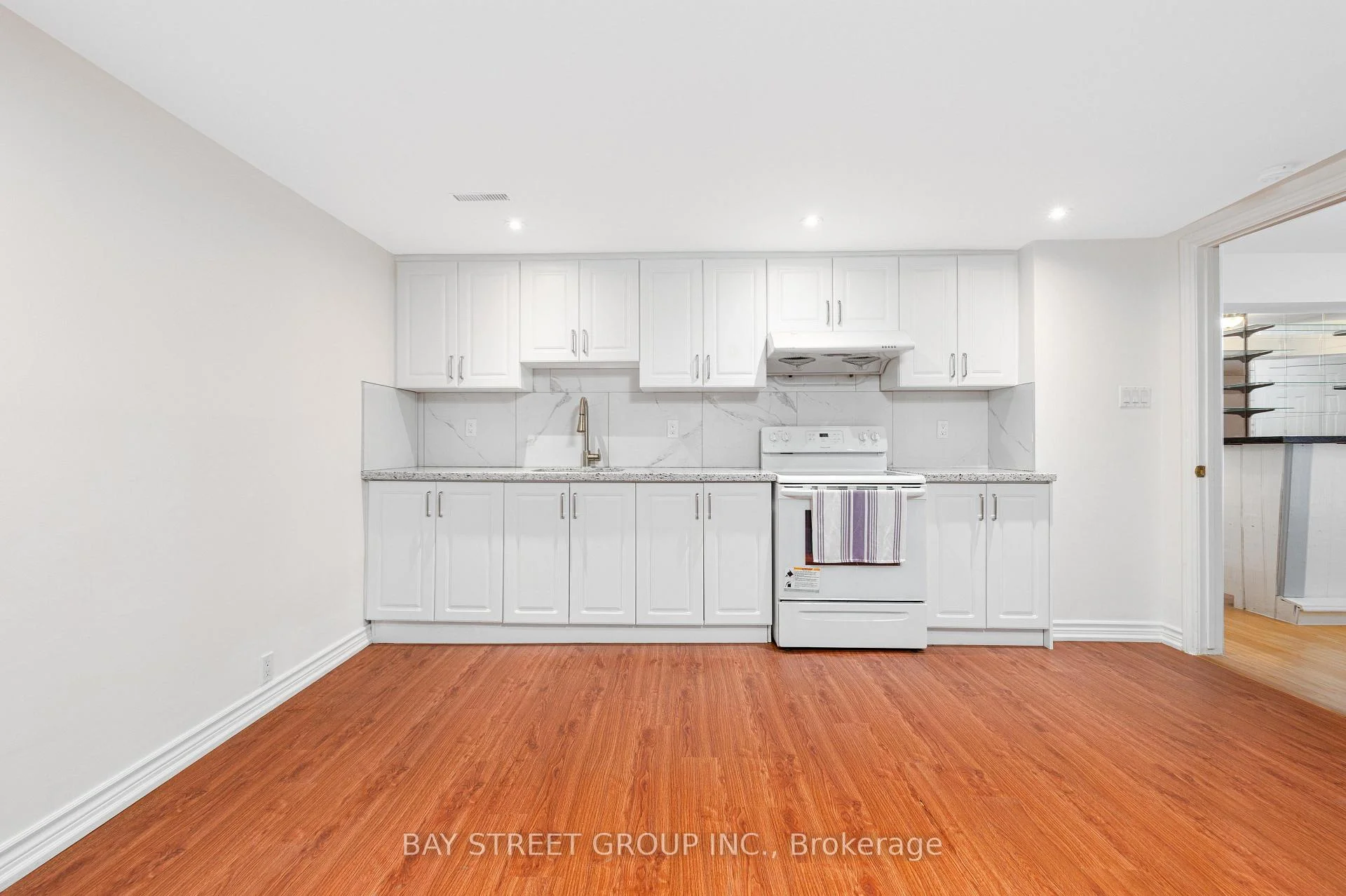 Photo 70 of 244 Colchester Drive, Oakville, Morrison — HOMEH