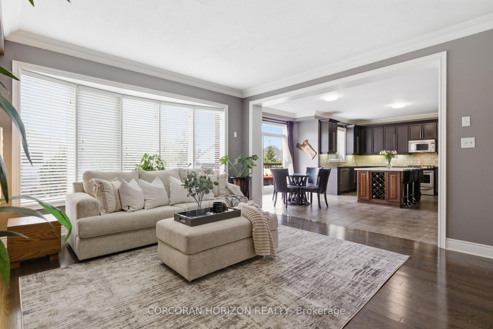Photo 8 of 905 Marigold Court, Kitchener, Doon South — HOMEH