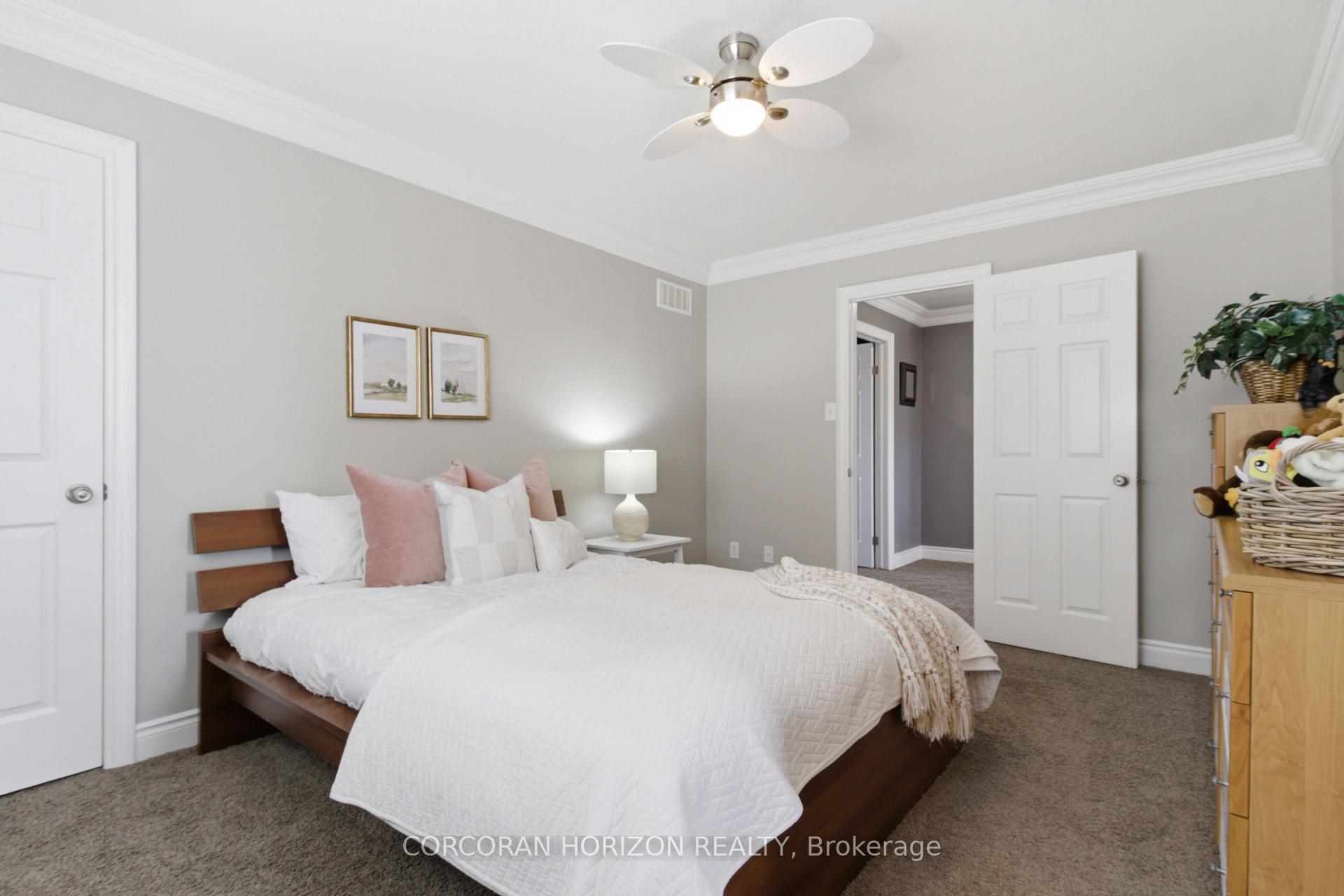 Photo 28 of 905 Marigold Court, Kitchener, Doon South — HOMEH