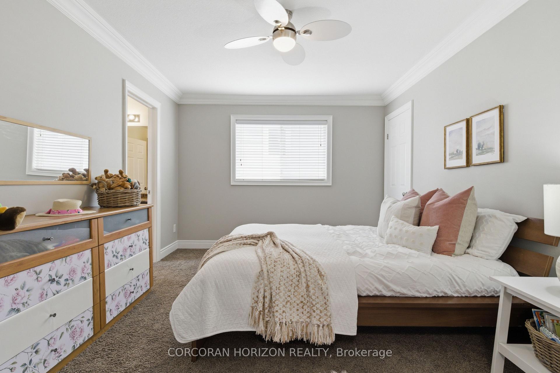 Photo 29 of 905 Marigold Court, Kitchener, Doon South — HOMEH
