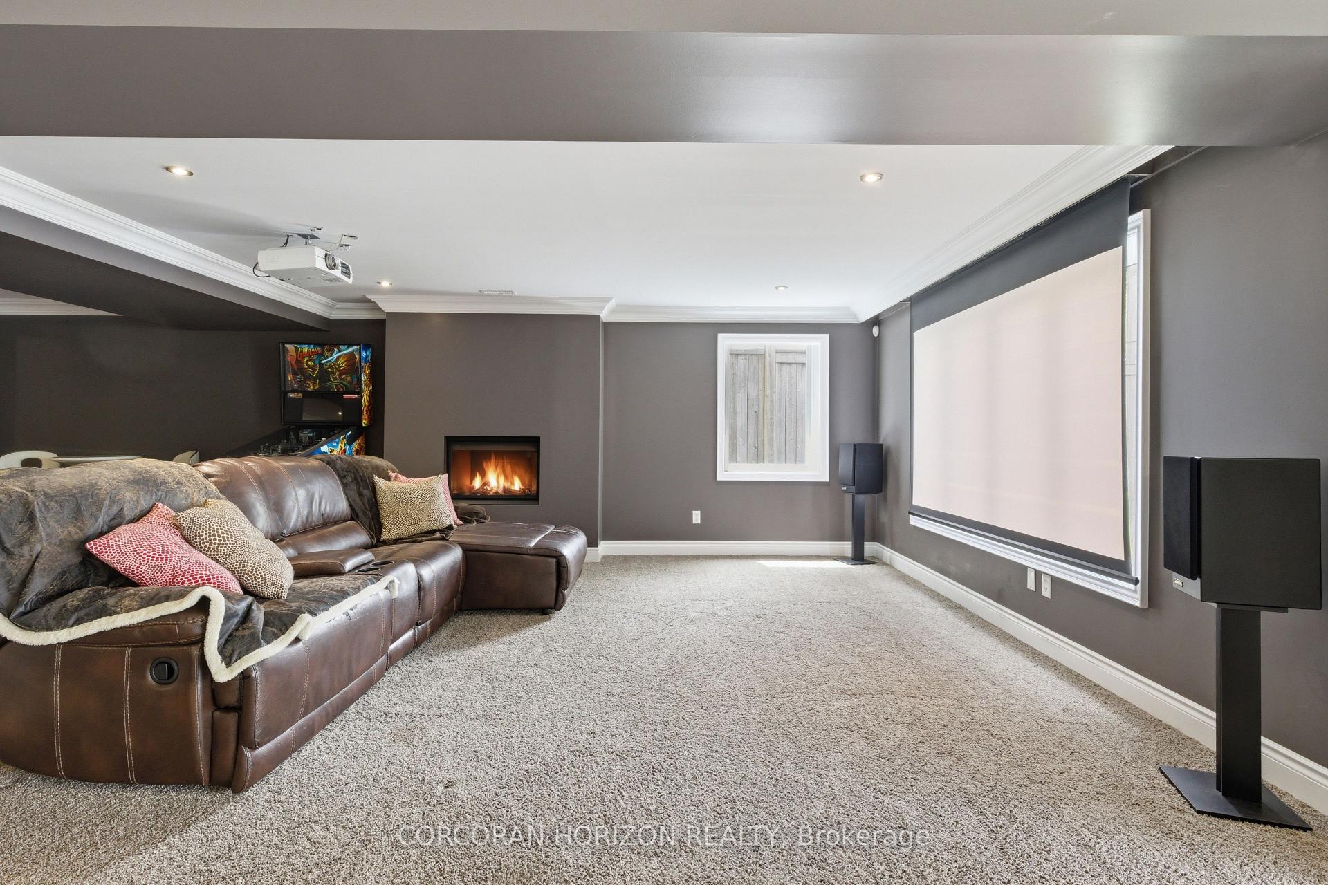 Photo 38 of 905 Marigold Court, Kitchener, Doon South — HOMEH