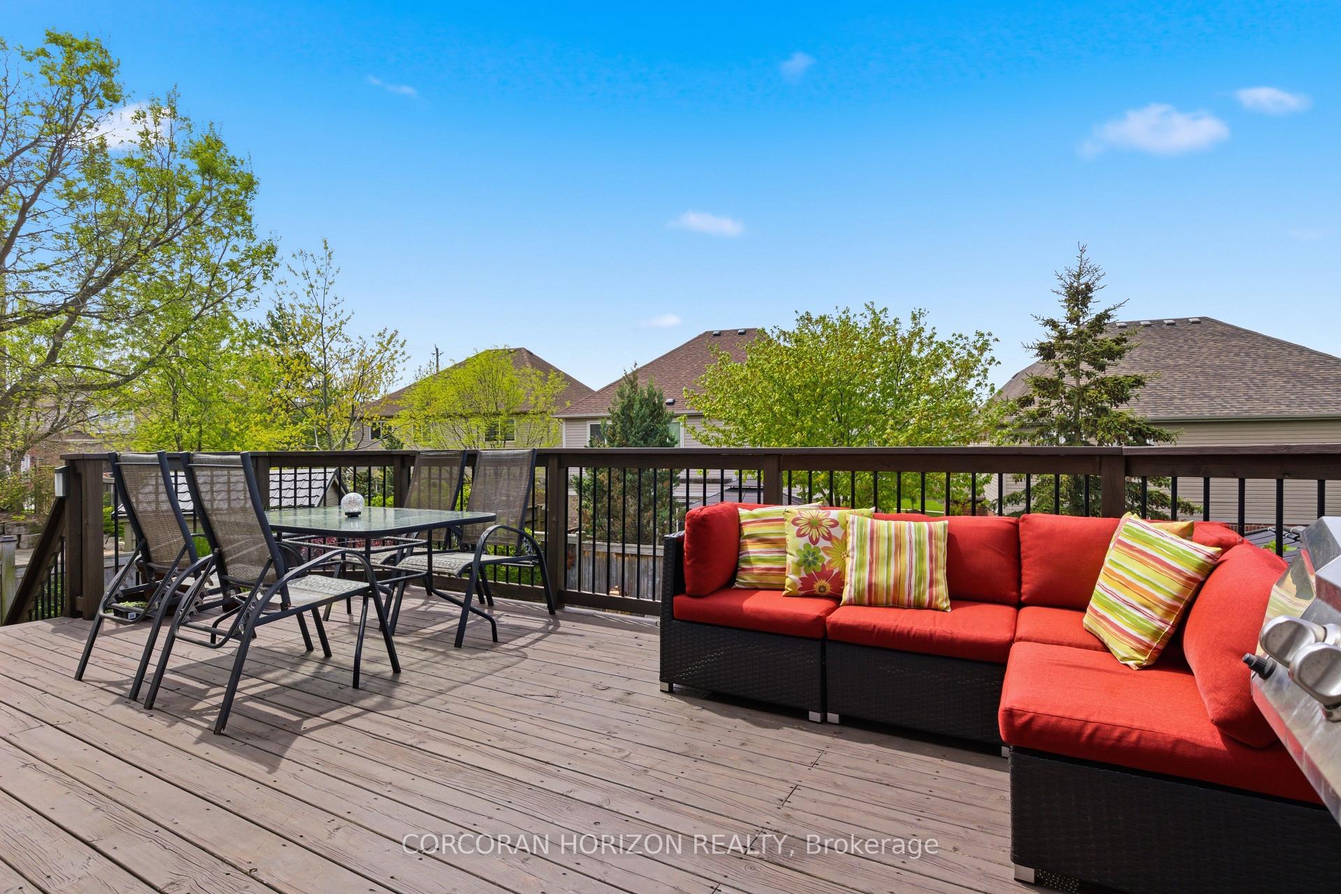 Photo 42 of 905 Marigold Court, Kitchener, Doon South — HOMEH