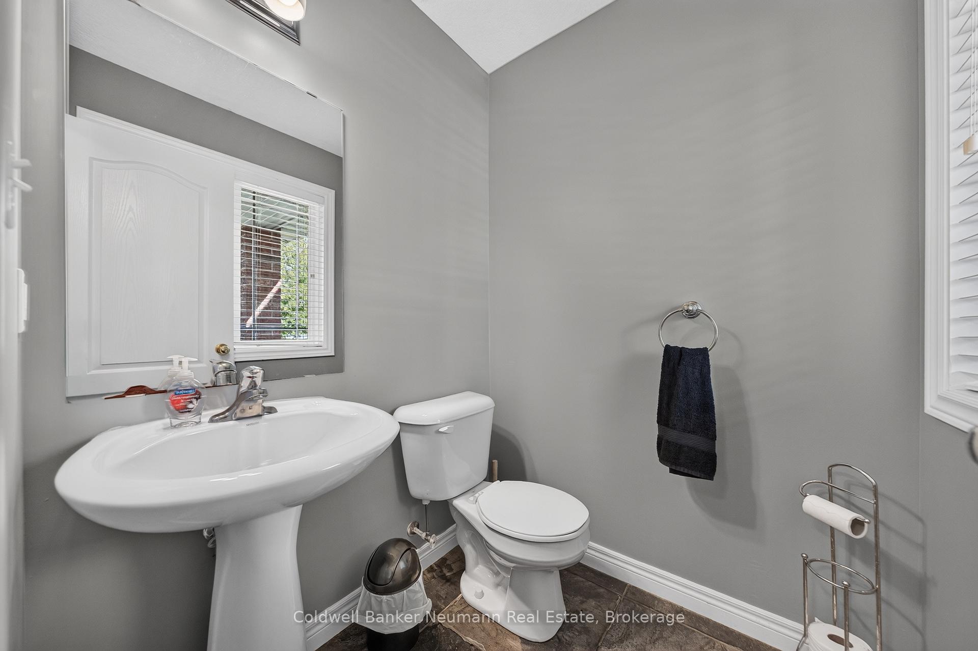 Photo 16 of 58 Washburn Drive, Guelph, Grange Road — HOMEH