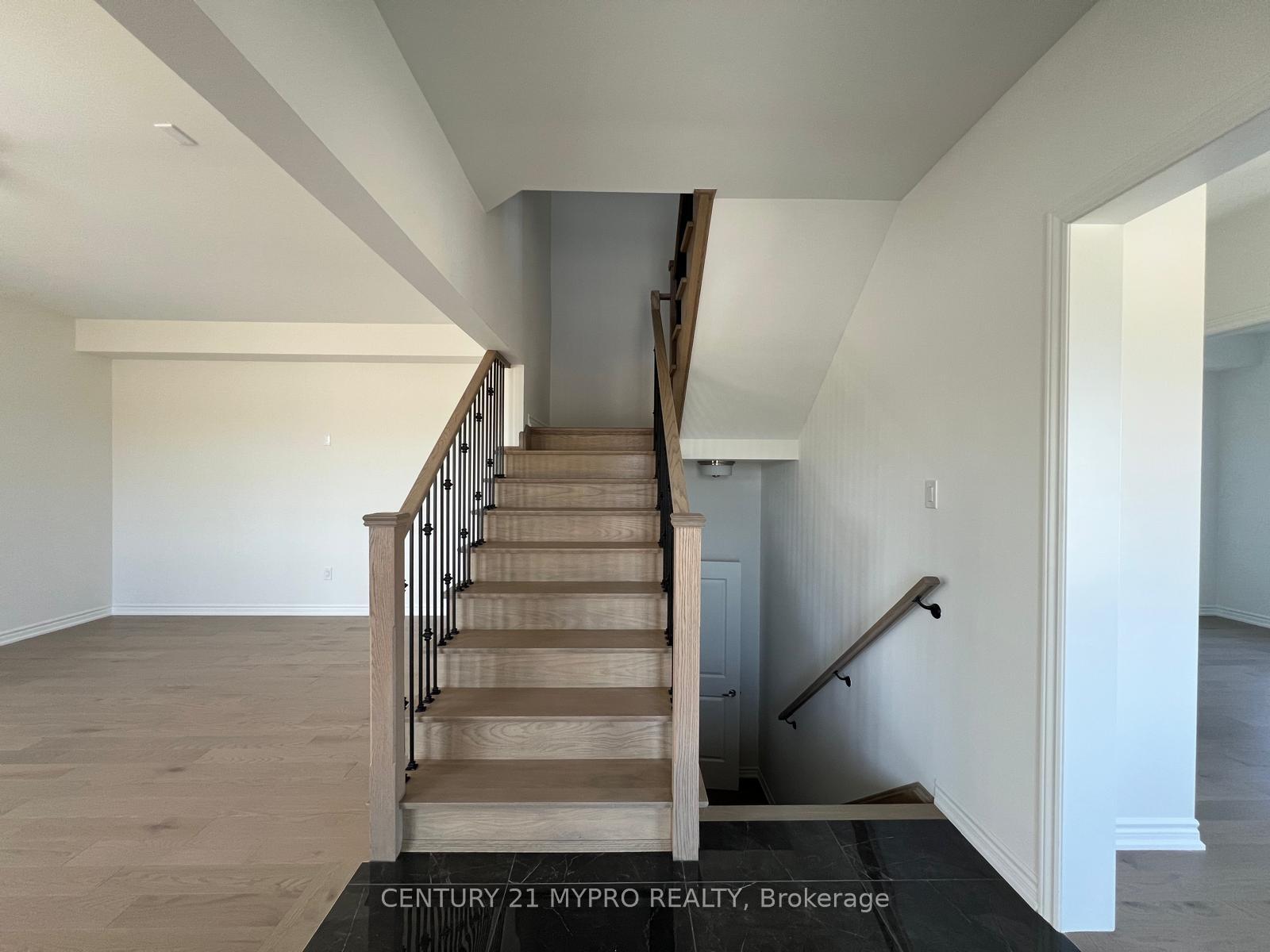 Photo 16 of 40 Chappellet Avenue, Markham, Cornell — HOMEH