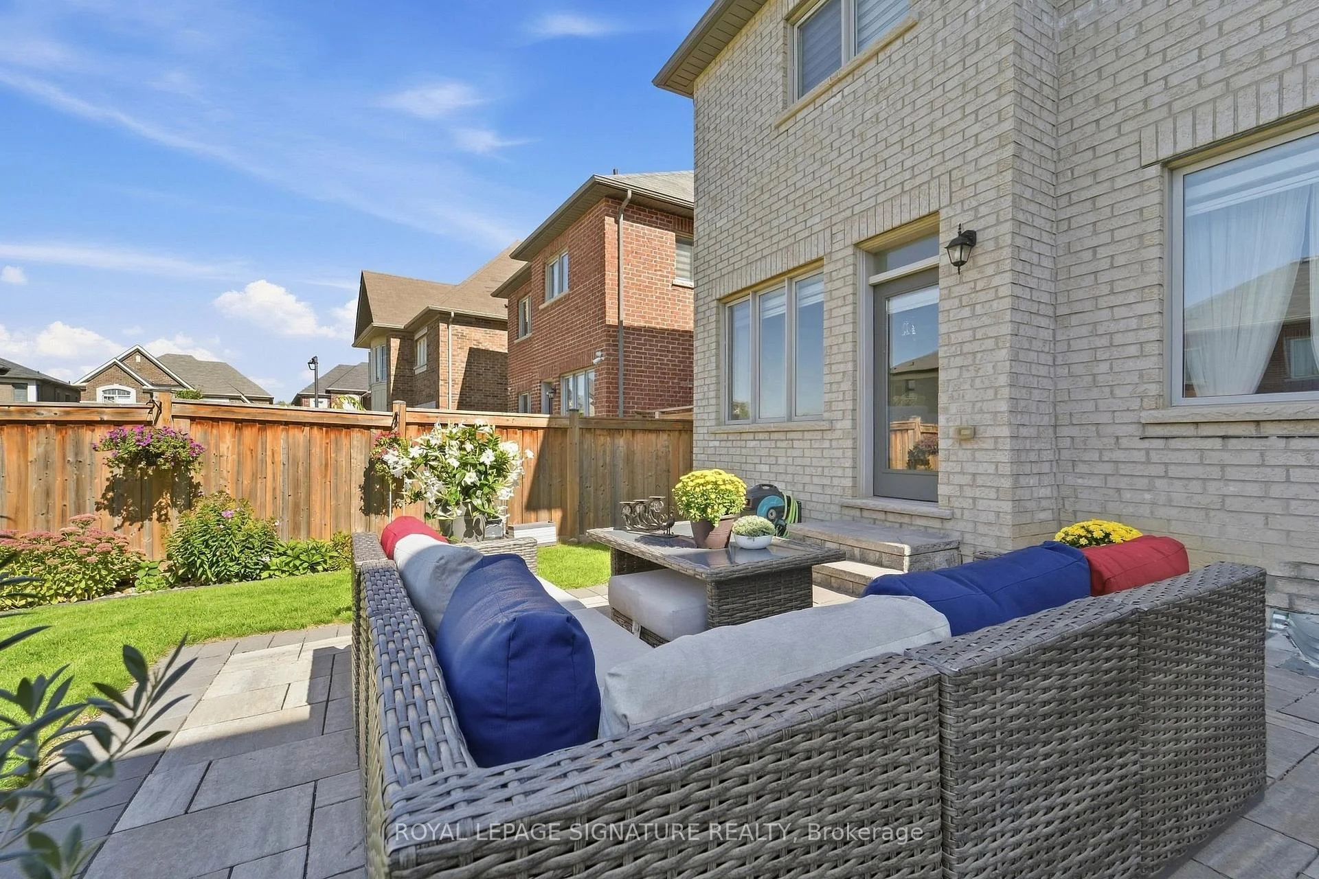 Photo 72 of 68 Duggan Street, Aurora, Rural Aurora — HOMEH