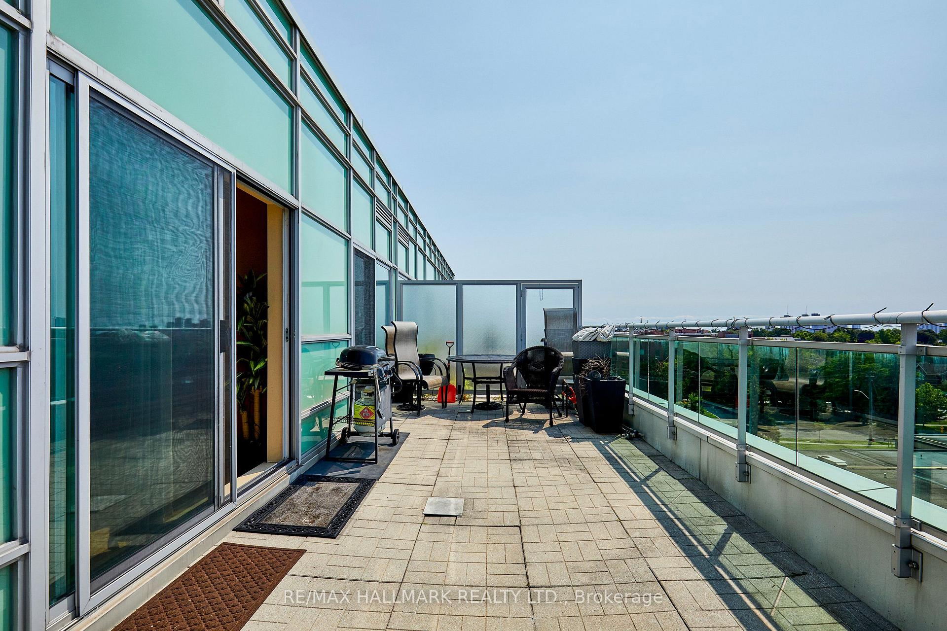 Photo 25 of Unit 702, 60 Fairfax Crescent, Scarborough, Clairlea-Birchmount — HOMEH