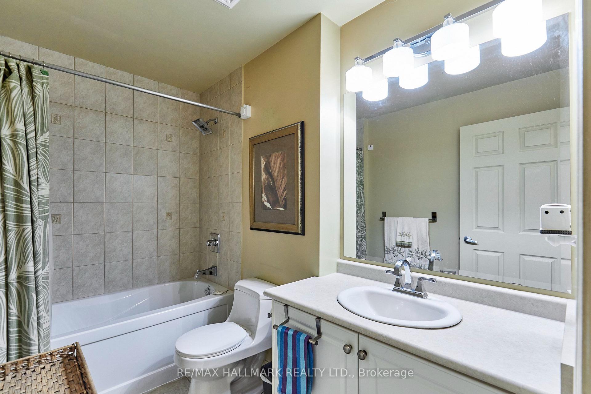Photo 27 of Unit 702, 60 Fairfax Crescent, Scarborough, Clairlea-Birchmount — HOMEH
