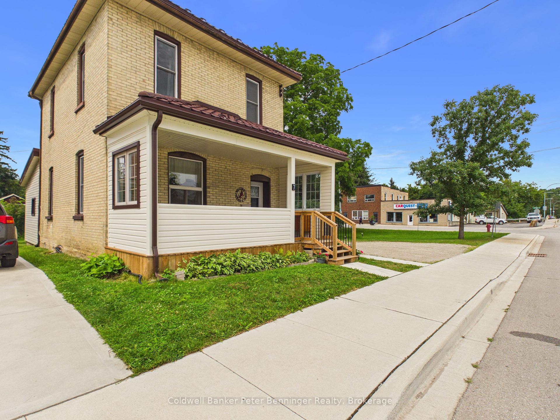 Photo 2 of 7 Yonge Street S, Brockton — HOMEH