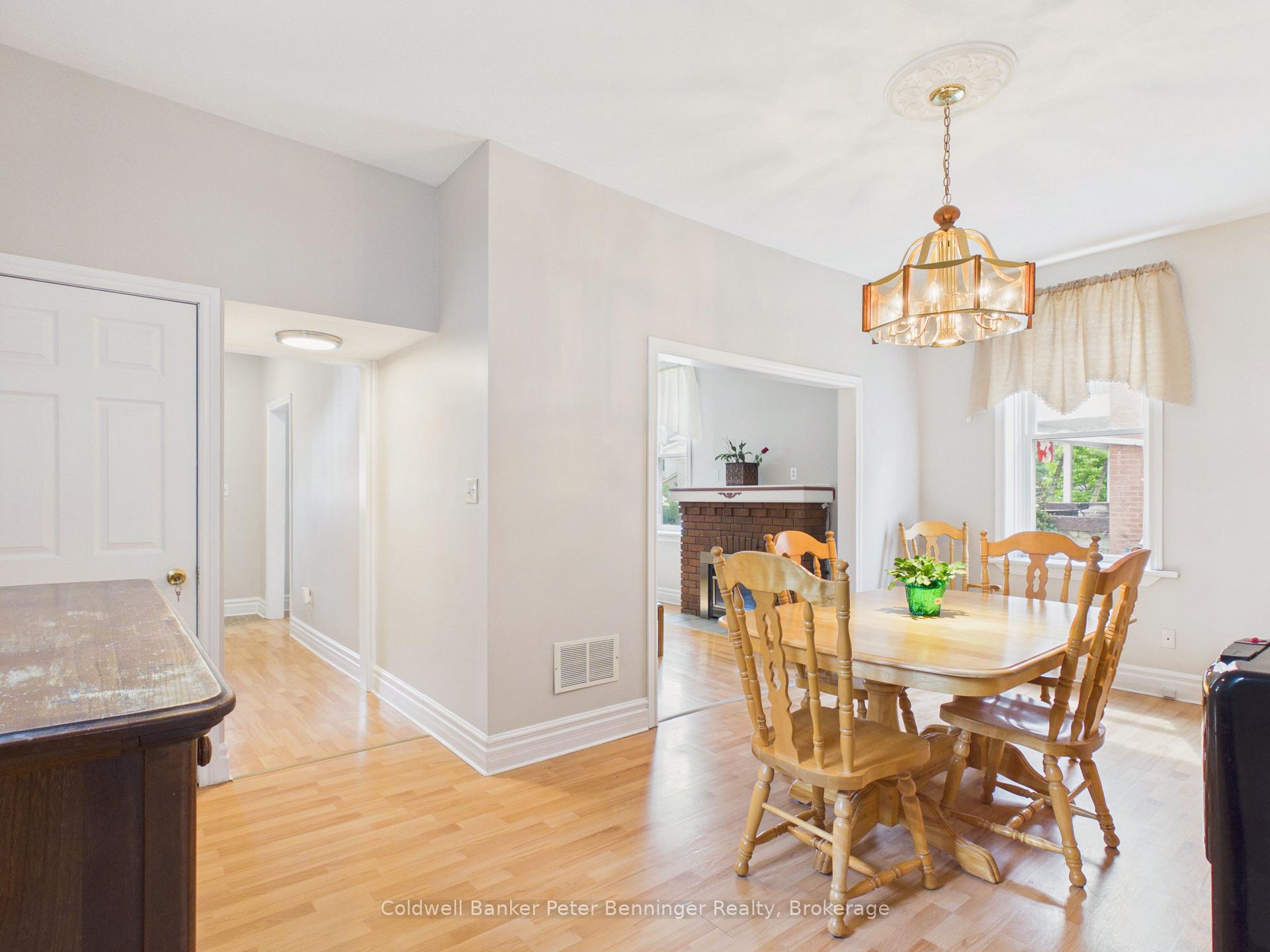 Photo 10 of 7 Yonge Street S, Brockton — HOMEH