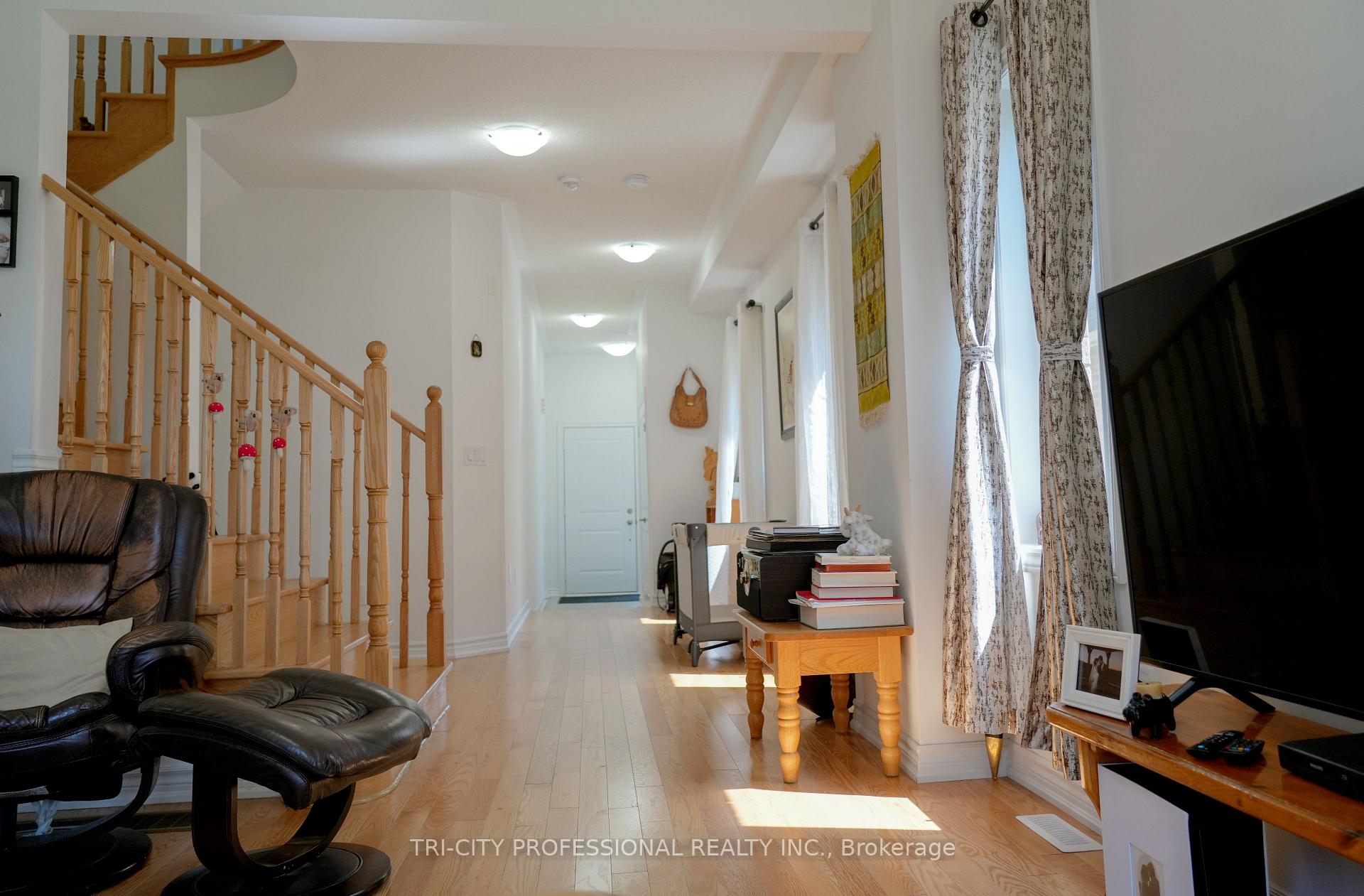 Photo 8 of 409 Russell Street, Southgate — HOMEH