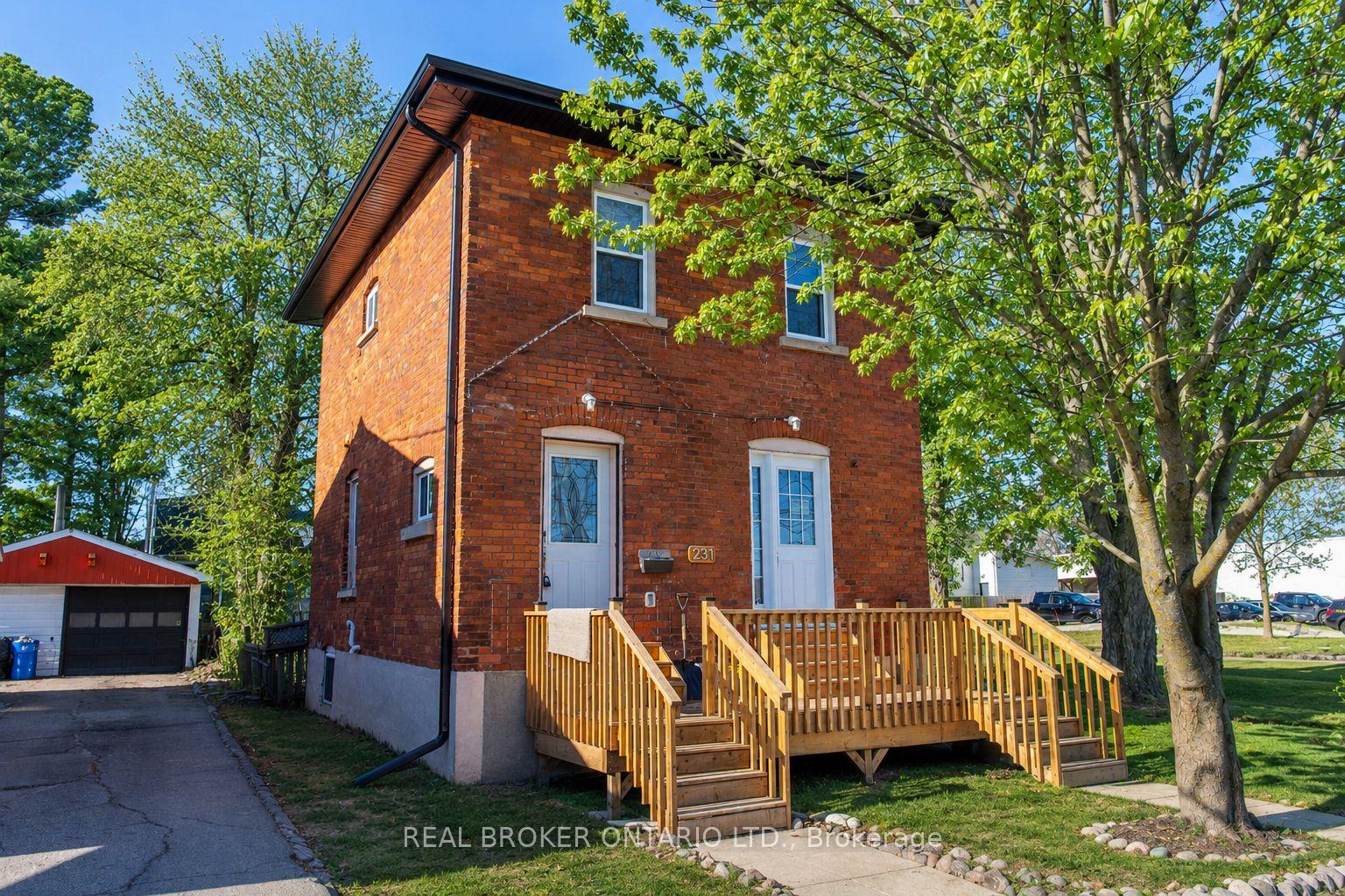 Photo 1 of Unit UPPER, 231 Front Street S, Orillia — HOMEH