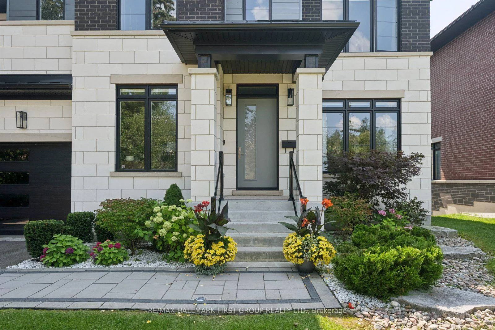 Photo 4 of 506 Rougemount Drive, Pickering, Rosebank — HOMEH