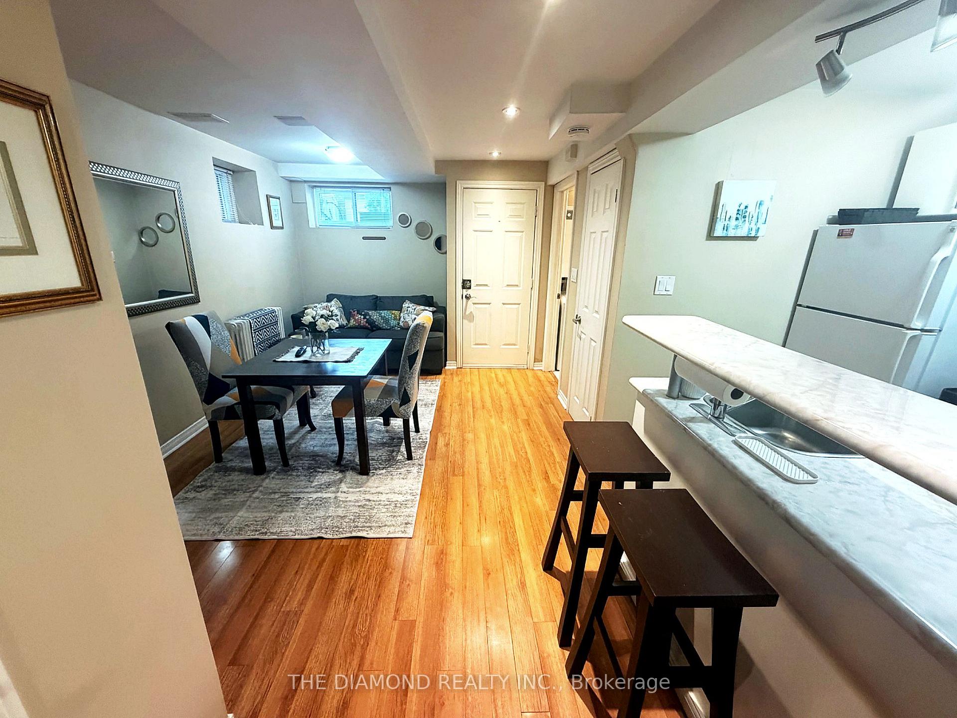 Photo 3 of Unit BSMT, 334 Hillsdale Avenue E, Toronto, Mount Pleasant East — HOMEH