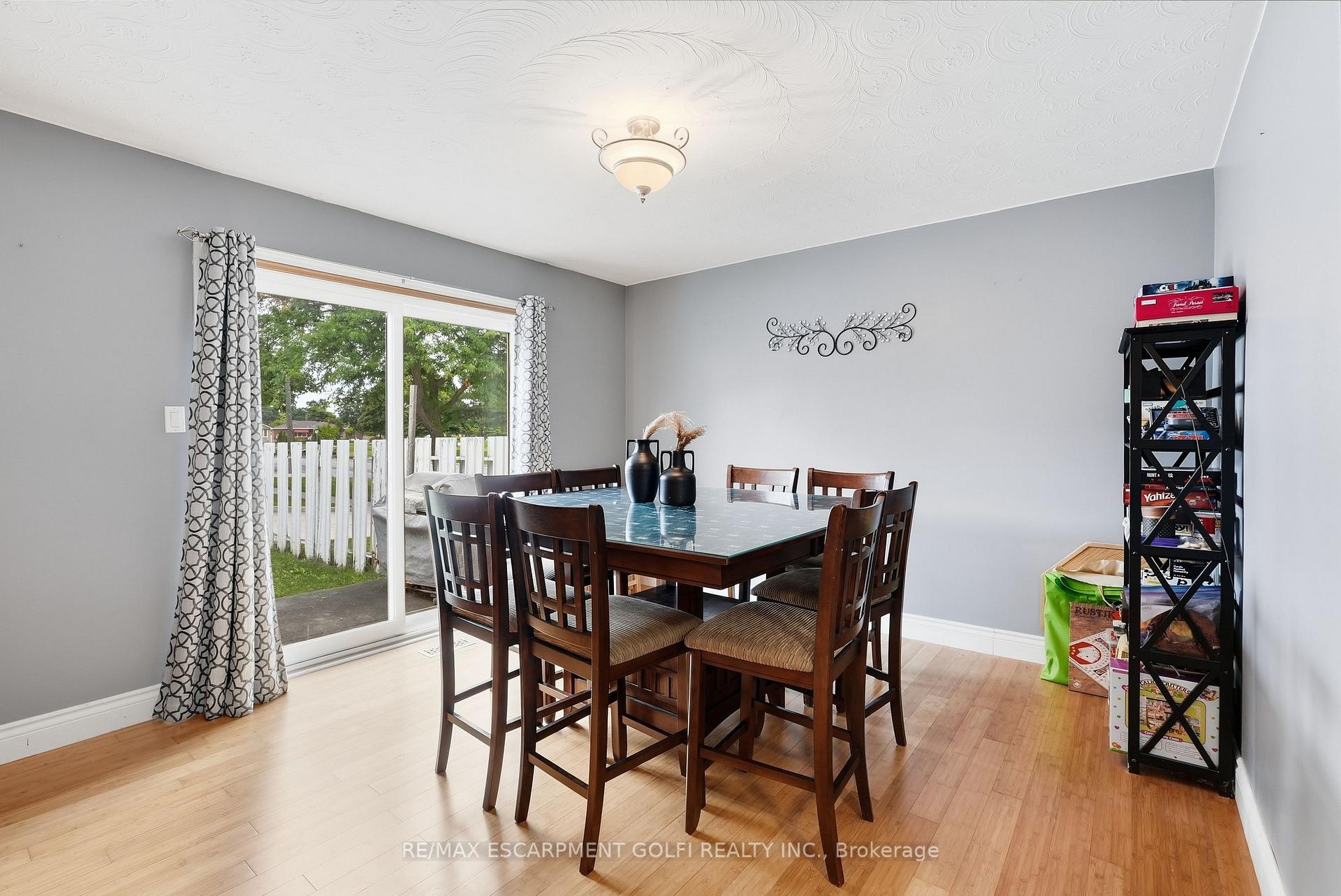 Photo 16 of 377 Carson Drive, Hamilton, Lisgar — HOMEH