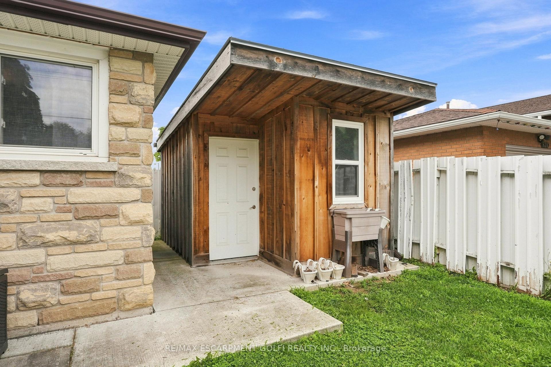 Photo 42 of 377 Carson Drive, Hamilton, Lisgar — HOMEH