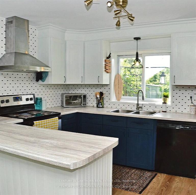 Photo 1 of 30 Stanley Street, Prince Edward County, Bloomfield Ward — HOMEH