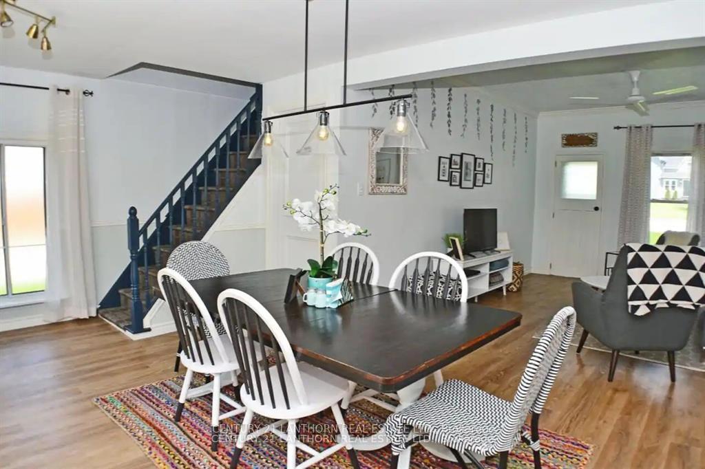 Photo 6 of 30 Stanley Street, Prince Edward County, Bloomfield Ward — HOMEH