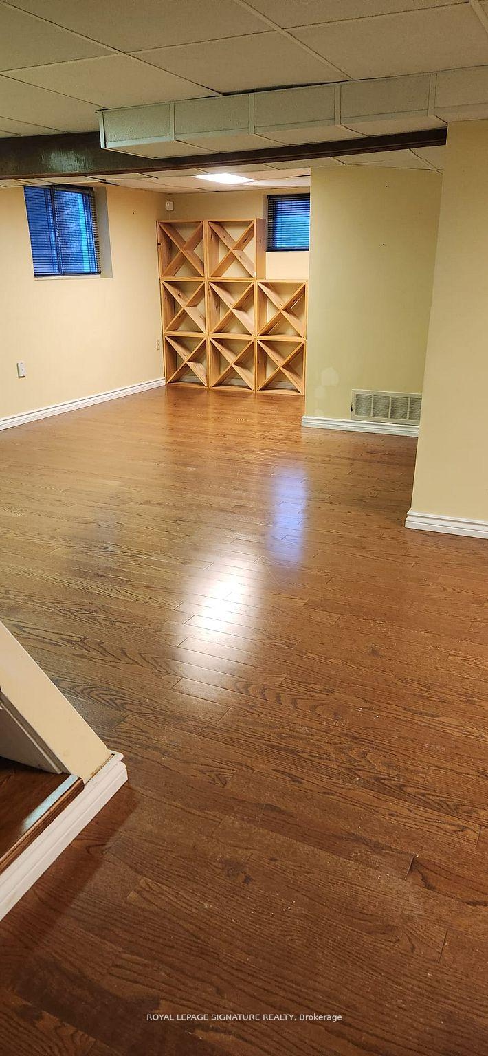 Photo 7 of Unit Lower, 9 Mohawk Avenue, Mississauga, Port Credit — HOMEH