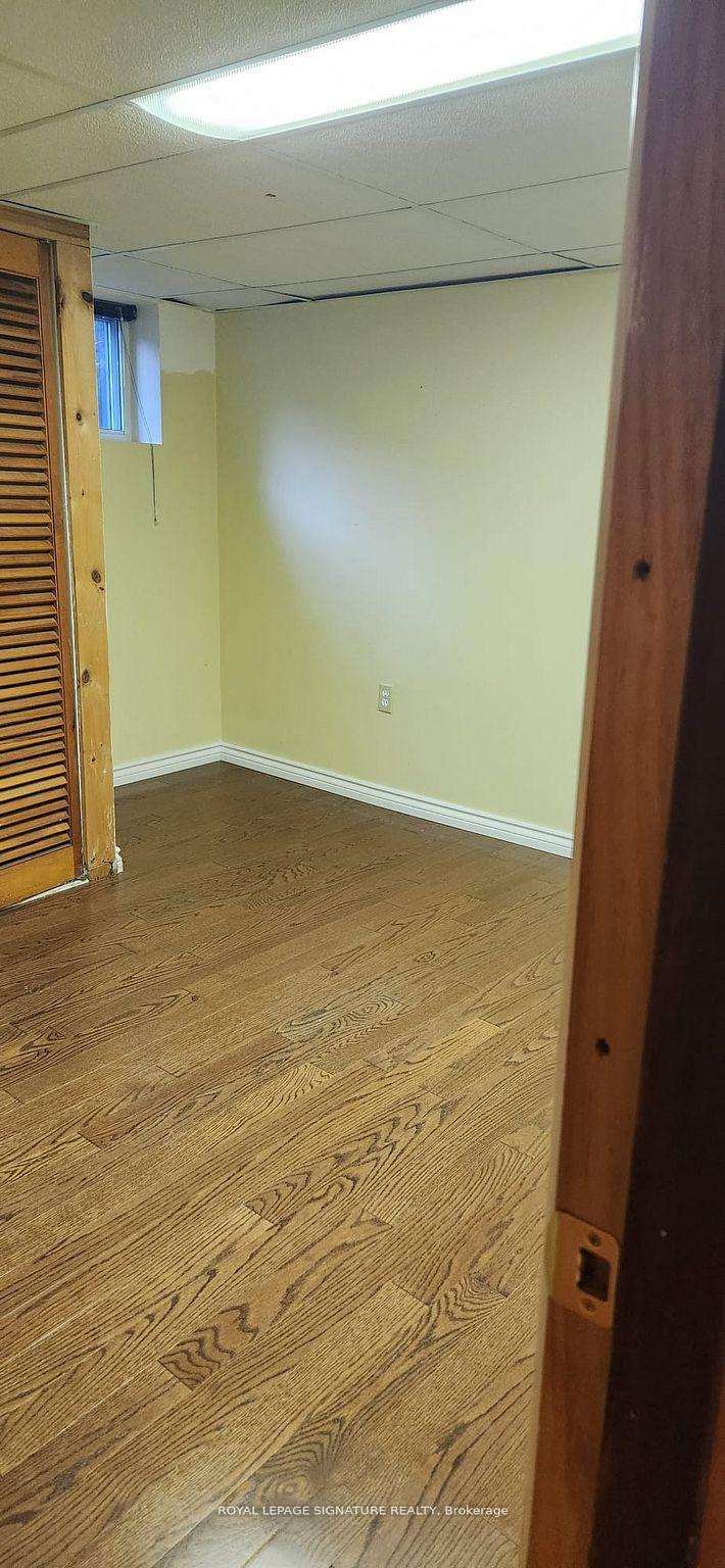 Photo 12 of Unit Lower, 9 Mohawk Avenue, Mississauga, Port Credit — HOMEH