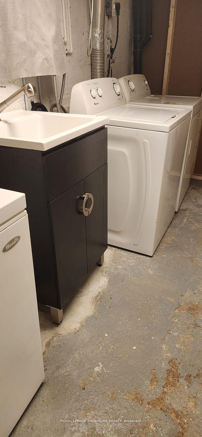 Photo 15 of Unit Lower, 9 Mohawk Avenue, Mississauga, Port Credit — HOMEH