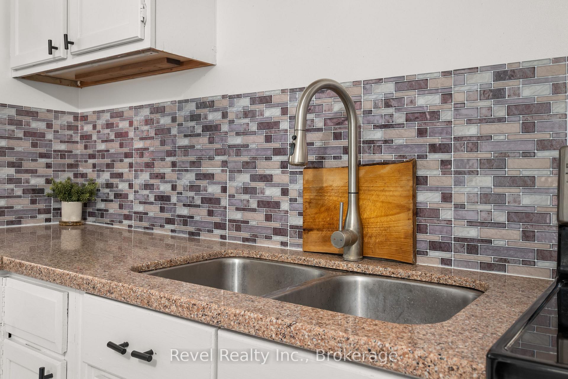 Photo 20 of 4 Gypsy Point Road, Trent Lakes — HOMEH