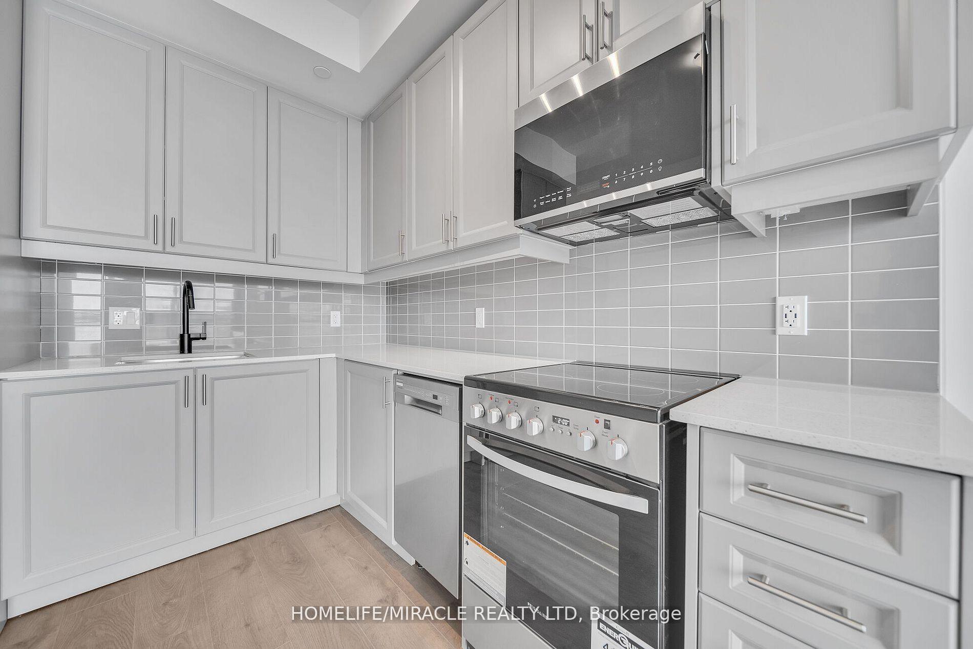 Photo 14 of Unit 610, 2343 Khalsa Gate, Oakville, Westmount — HOMEH