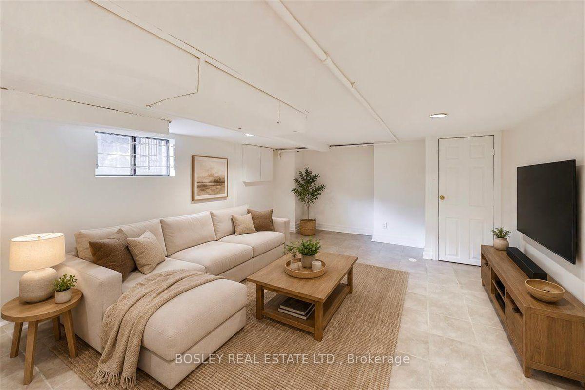 Photo 19 of 295 Seaton Street, Toronto, Moss Park — HOMEH
