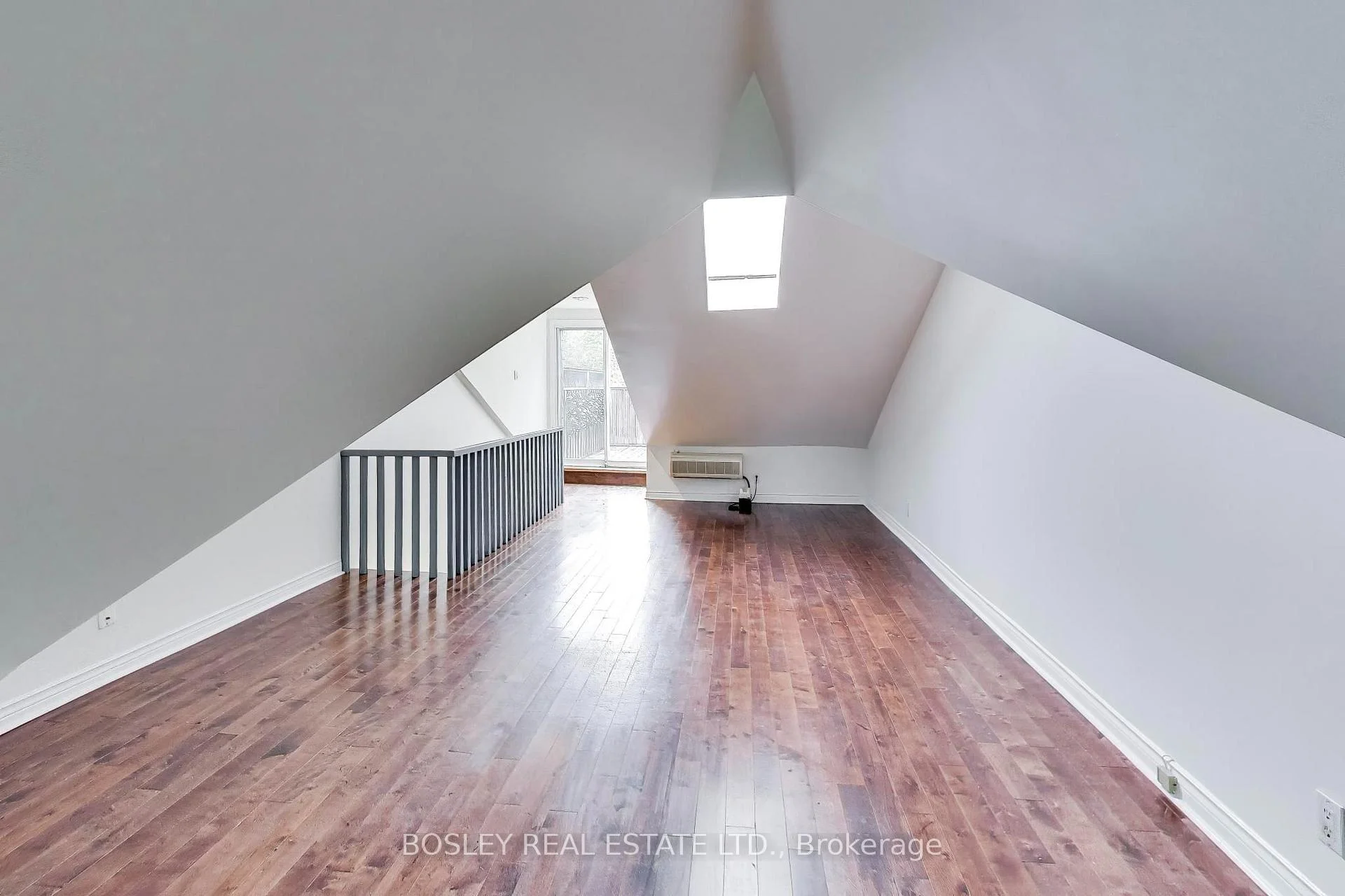 Photo 52 of 295 Seaton Street, Toronto, Moss Park — HOMEH