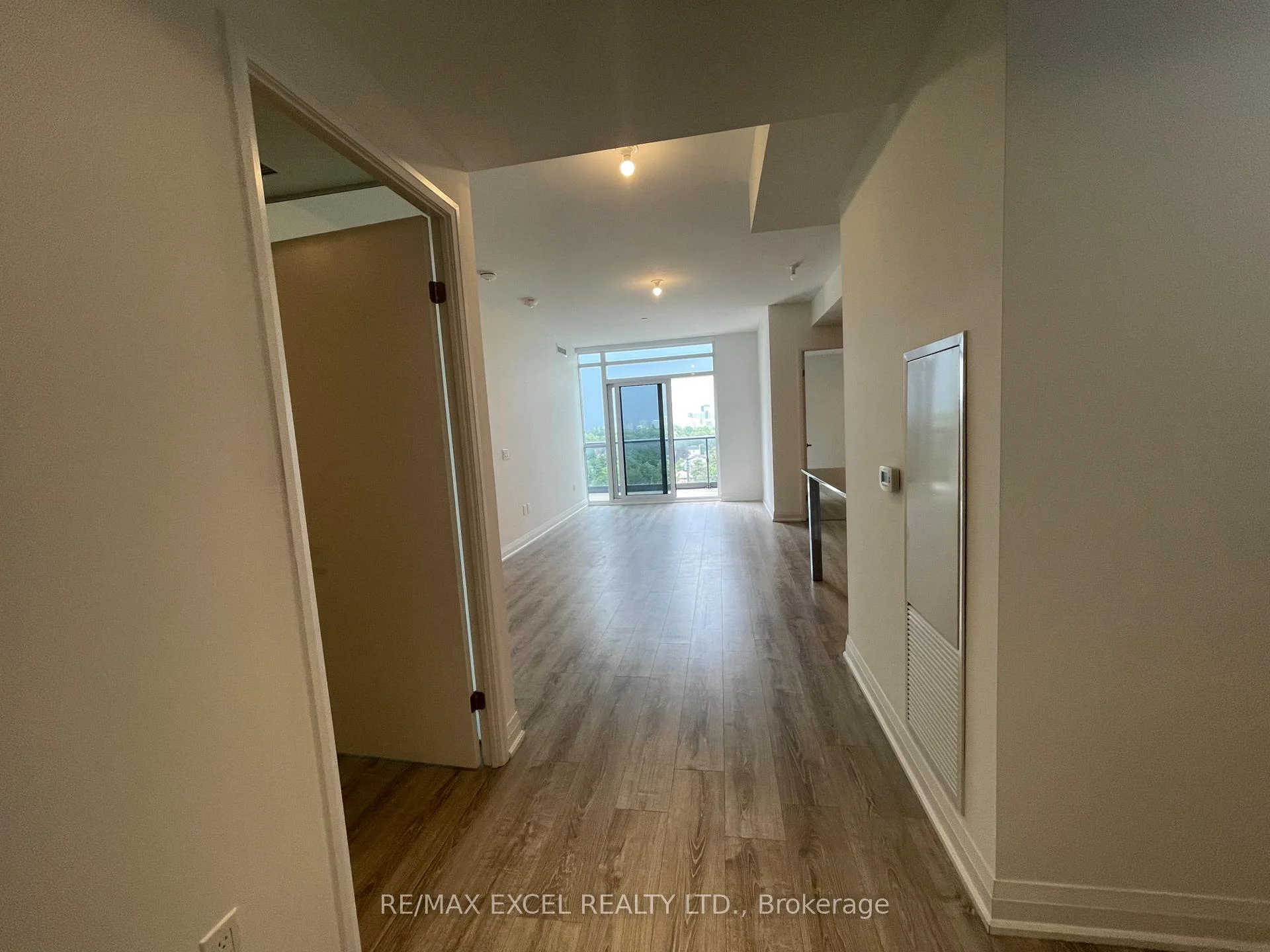 Photo 15 of Unit 1013, 10 Gibbs Road, Etobicoke, Islington-City Centre West — HOMEH