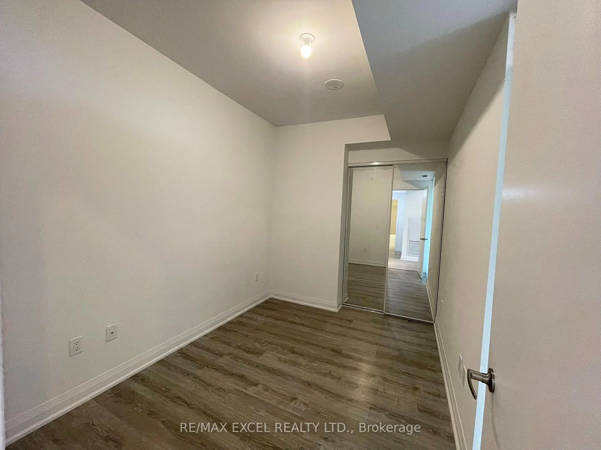 Photo 23 of Unit 1013, 10 Gibbs Road, Etobicoke, Islington-City Centre West — HOMEH