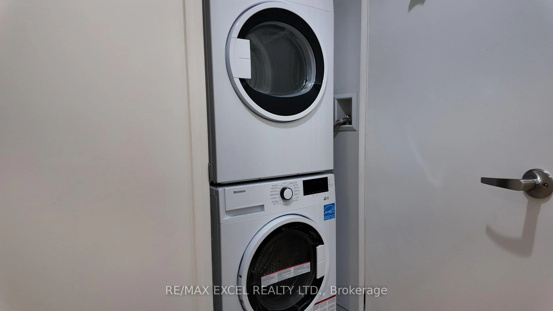 Photo 36 of Unit 1013, 10 Gibbs Road, Etobicoke, Islington-City Centre West — HOMEH