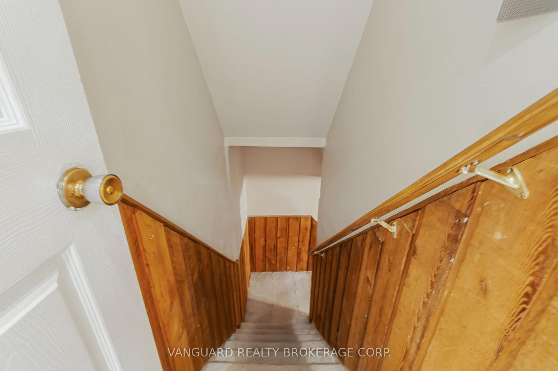 Photo 29 of 4417 Concession 7, Bradford West Gwillimbury, Bond Head — HOMEH