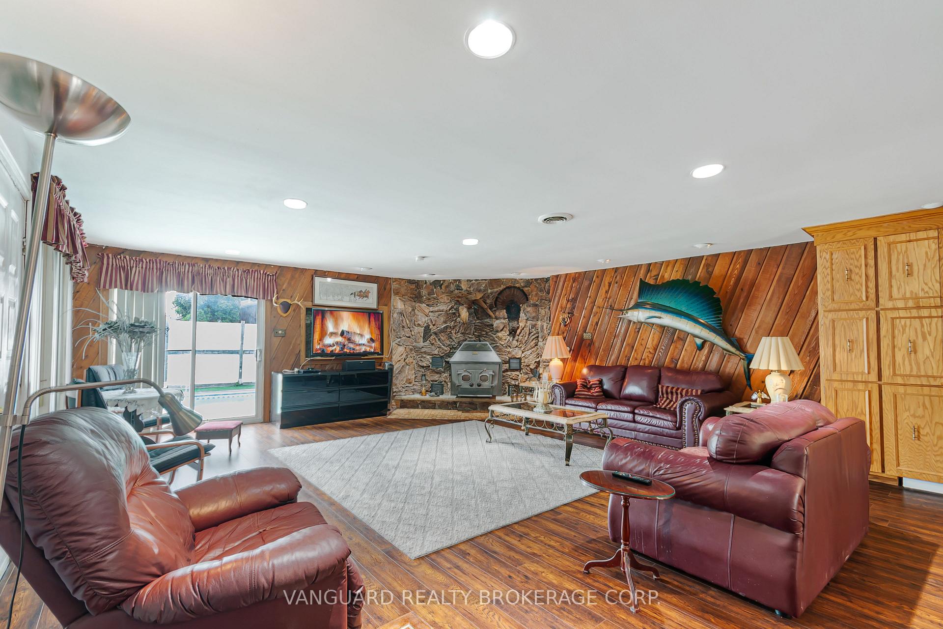 Photo 32 of 4417 Concession 7, Bradford West Gwillimbury, Bond Head — HOMEH
