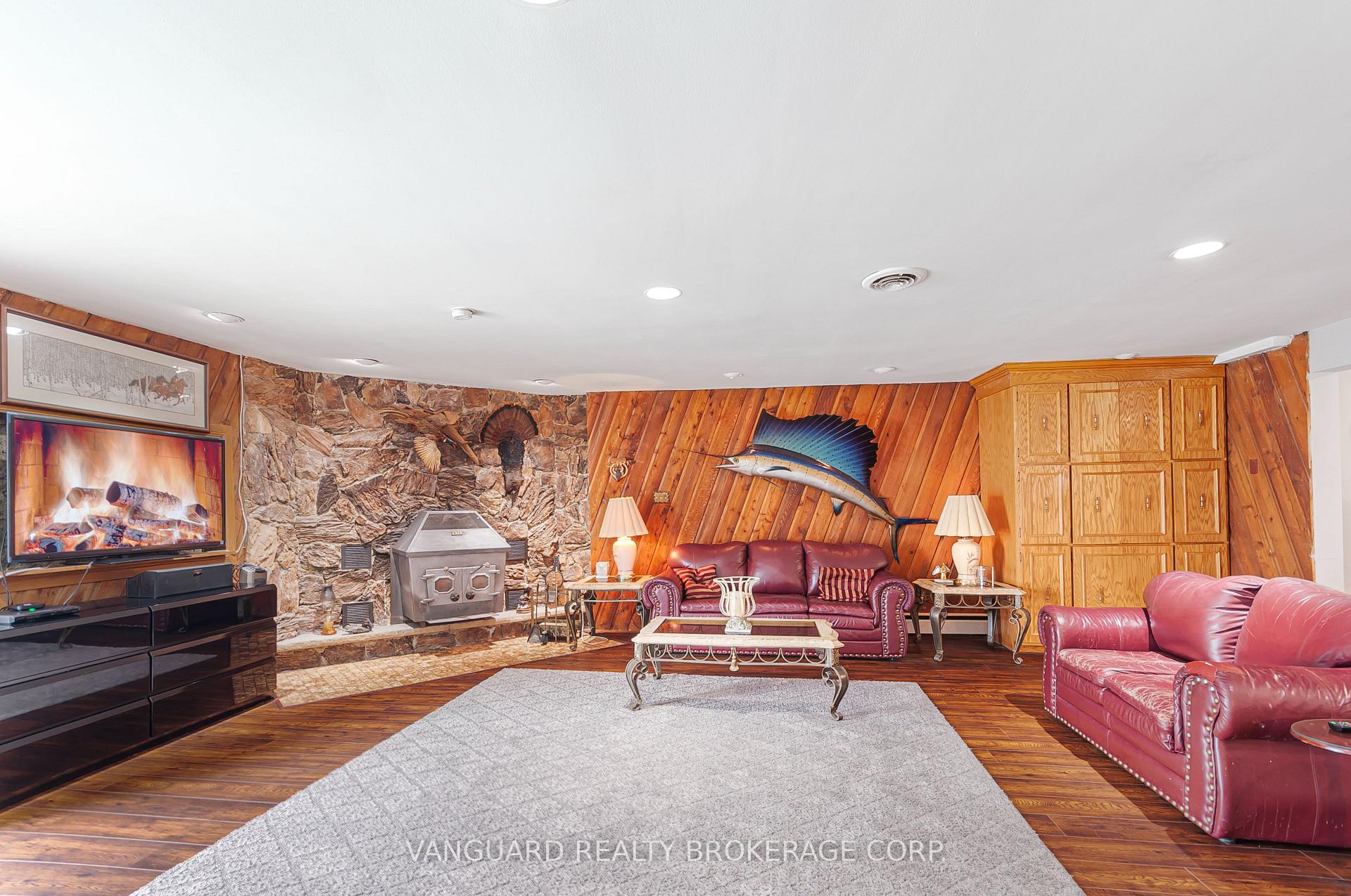 Photo 33 of 4417 Concession 7, Bradford West Gwillimbury, Bond Head — HOMEH