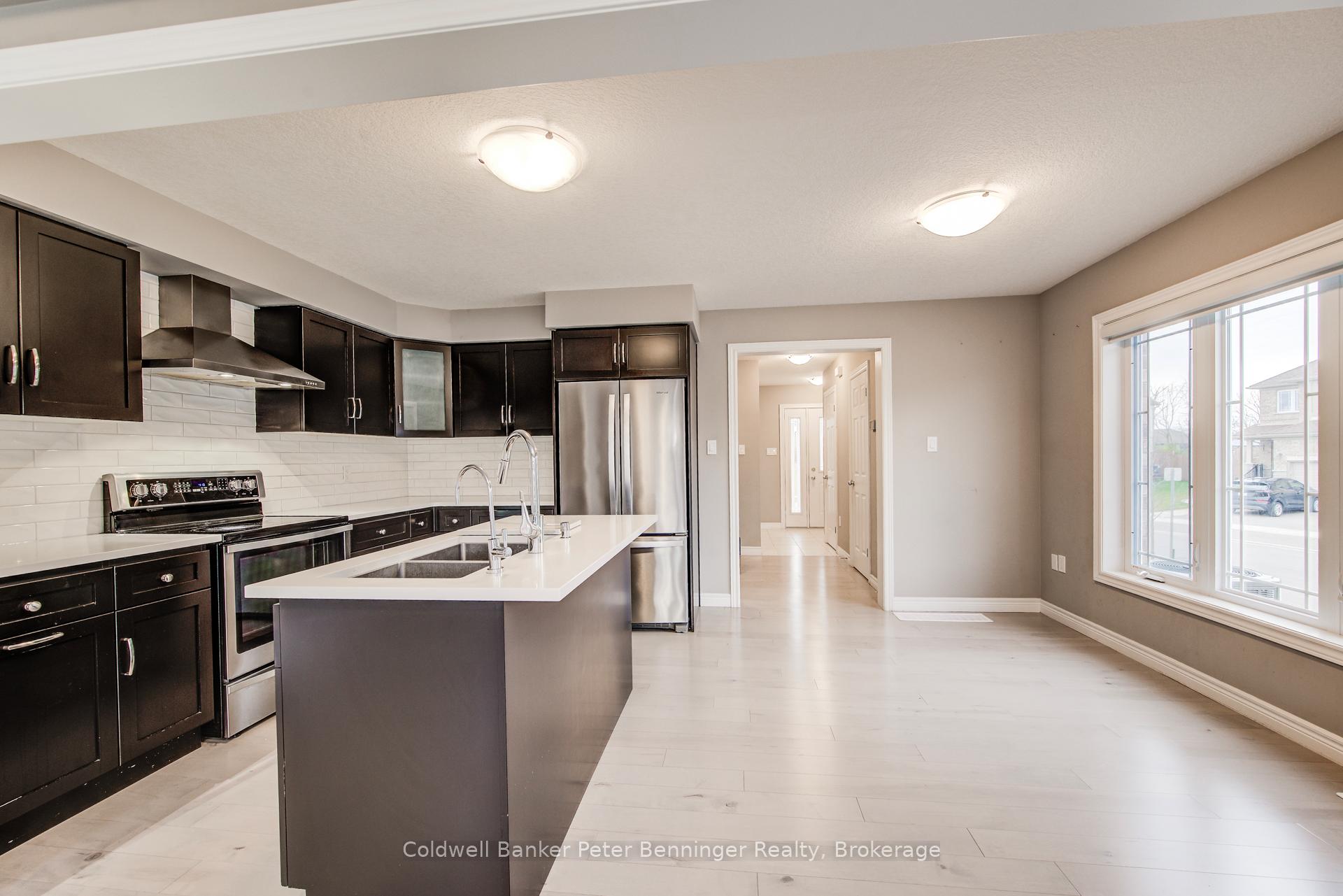 Photo 17 of 77 John Brabson Crescent, Guelph, Kortright East — HOMEH