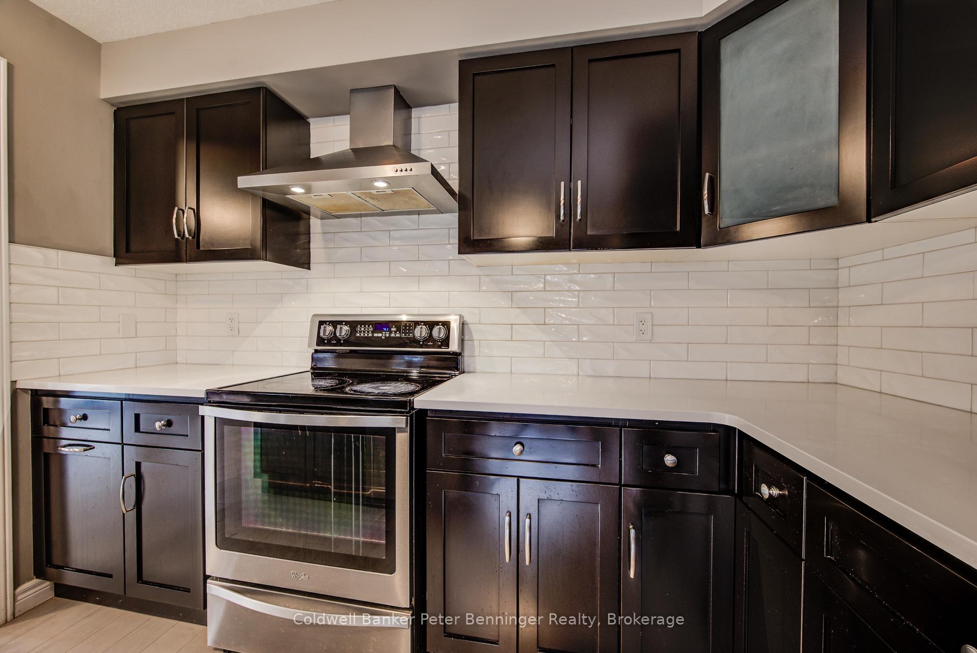 Photo 19 of 77 John Brabson Crescent, Guelph, Kortright East — HOMEH