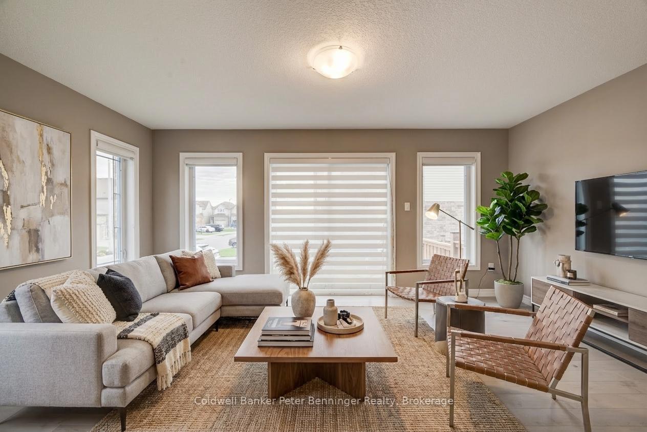 Photo 25 of 77 John Brabson Crescent, Guelph, Kortright East — HOMEH