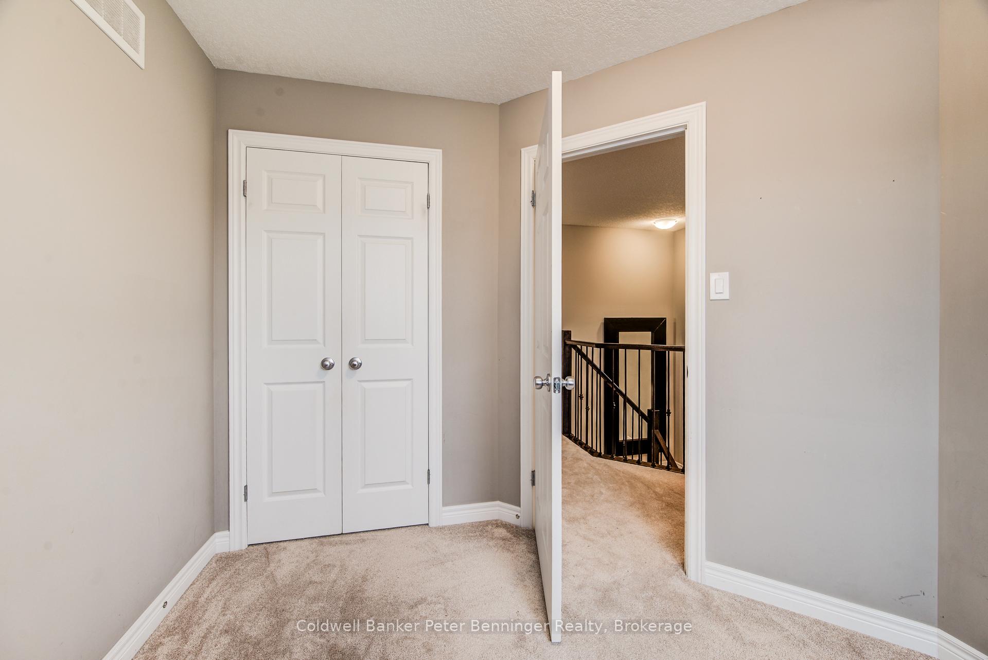 Photo 29 of 77 John Brabson Crescent, Guelph, Kortright East — HOMEH